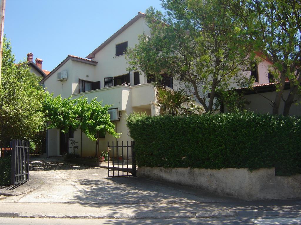 Apartman u prizemlju