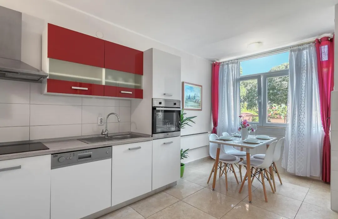 M & M Apartment-1