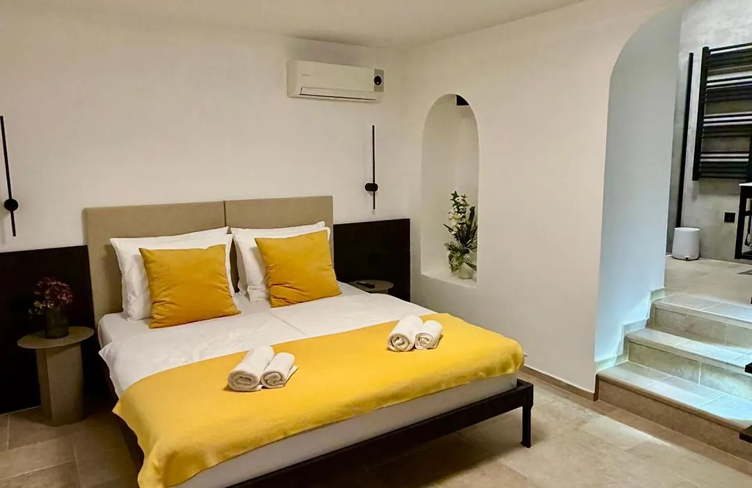 Arena Prestige Rooms-1
