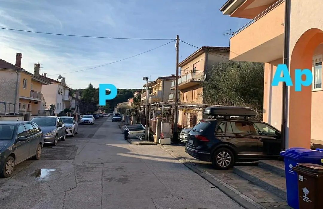 Studio DAMA blizina amfiteatra i bus kolodvora ,besplatan privatni parking,Self-Check- In-1