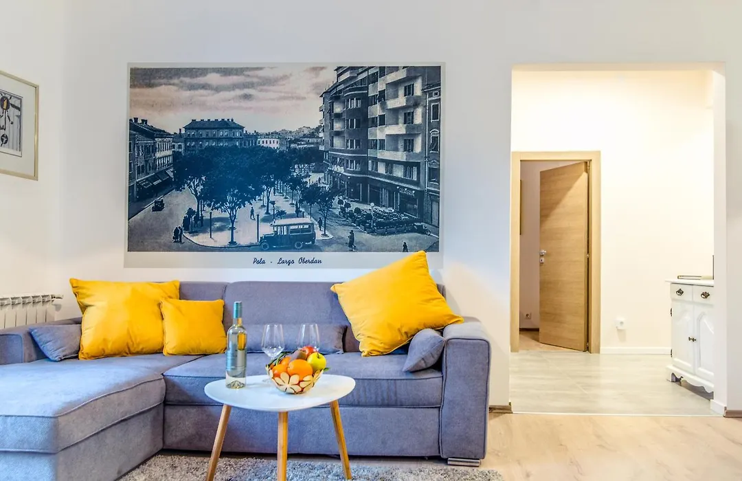 Polai Center Apartments-1