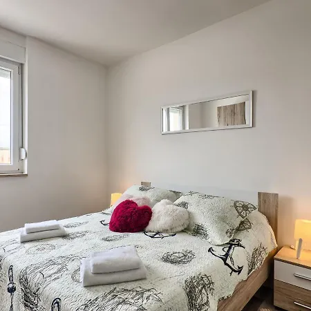 Apartment Joelle-3