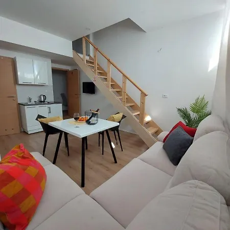 Apartmani Roza-3