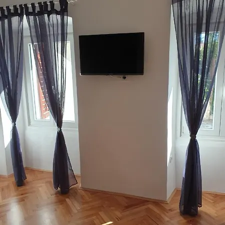 Apartman P-E-2