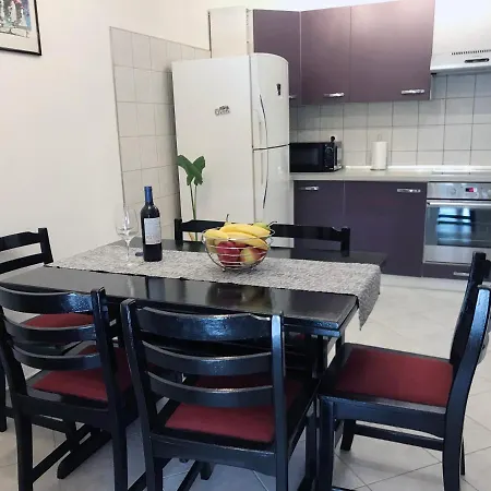 Pula City Centre Apartment-2