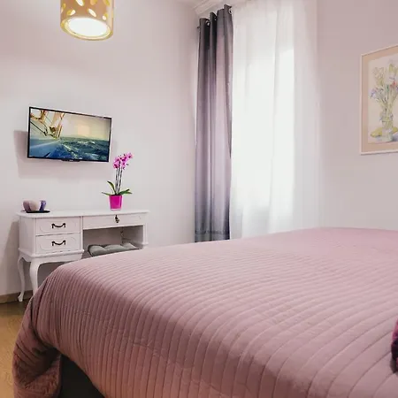 Apartment For Special Getaway Nea With Free Parking-3
