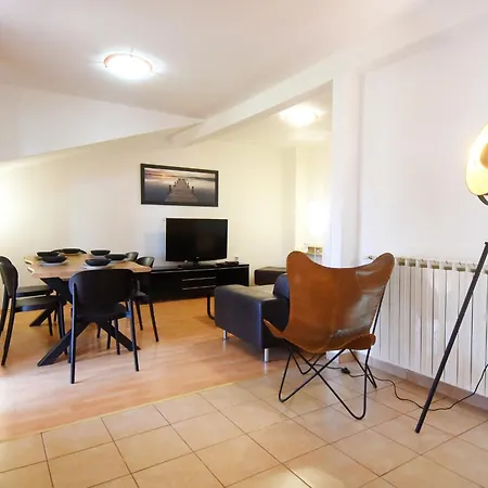 Suitable Summer Apartments-3