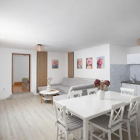 Pula Istria Apartments-3