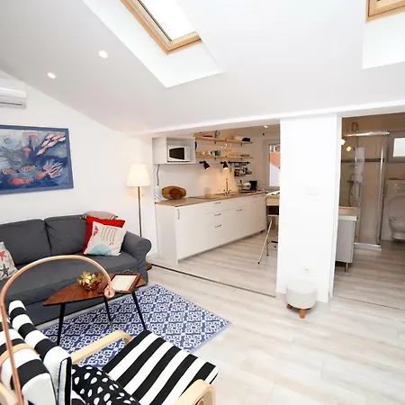 Sweet Suite With Free Private Parking-2