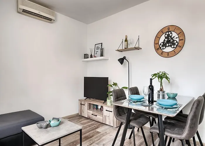 Apartment Joelle Pula
