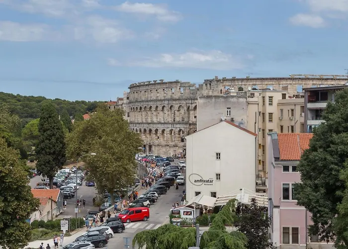 Sylvia Center Apartment Pula
