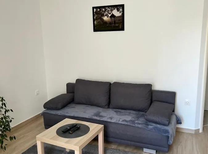 Apartment Sunrise With Private Parking Pula