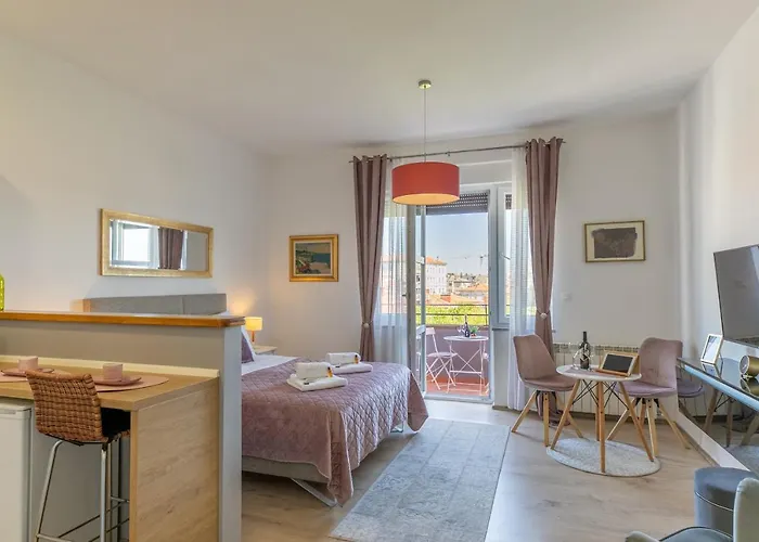 Polai Panorama Apartments With Free Parking Pula