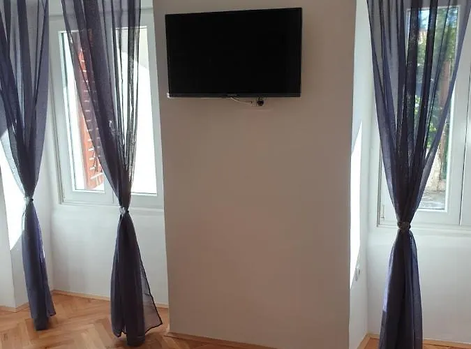Apartman P-E Pula