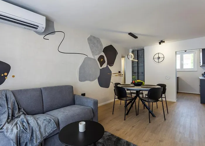 Apartman Izis Centar Pule Pula