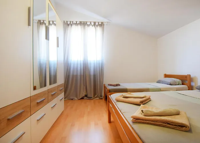 Suitable Summer Apartments Pula