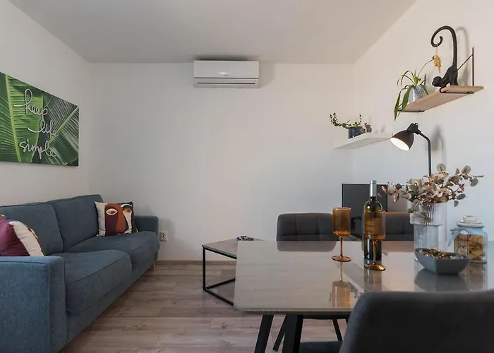Apartment Joelle Pula