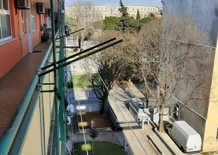 Apartment Marina With Sea View Pula