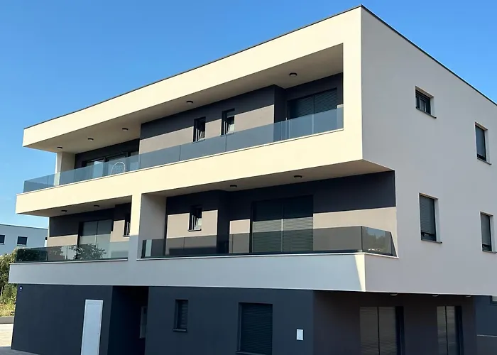 Apartments Harmony Hills Pula