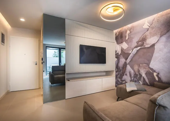 All Seasons Luxury Apartments Pula
