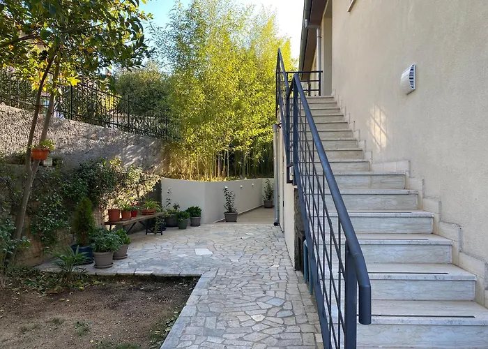 Apartments Tena With Private Parking Pula