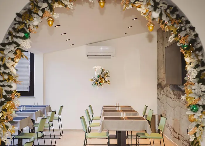Arena Prestige Rooms Pula