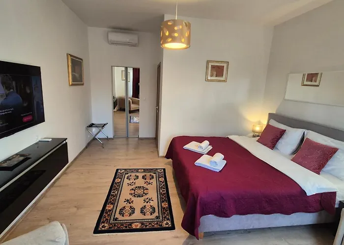 Polai Center Apartments Pula