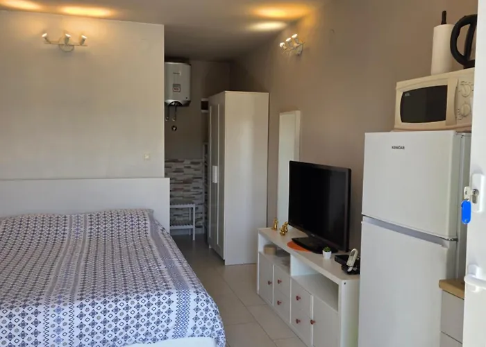 Apartments Estelle Pula