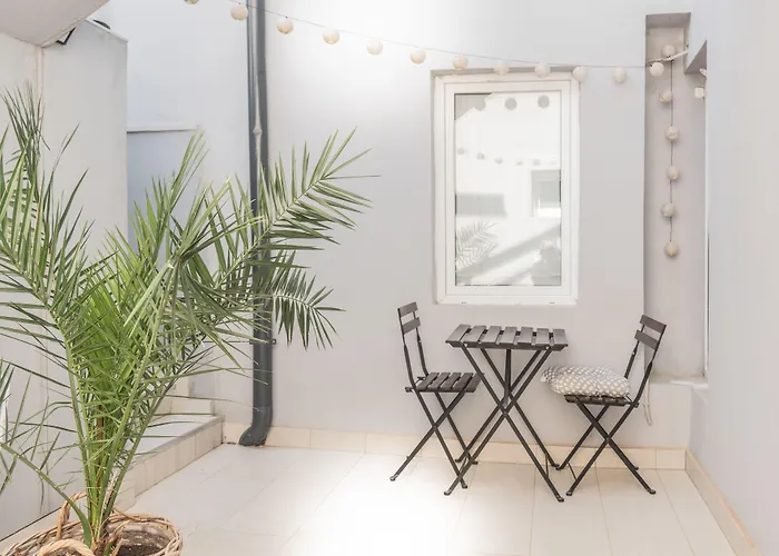 L&B Amphitheater Apartments Pula