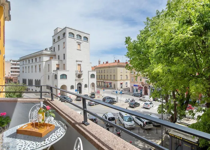 Polai Center Apartments Pula
